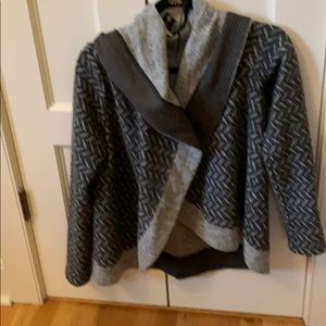 Fun, funky and warm cardigan with hood